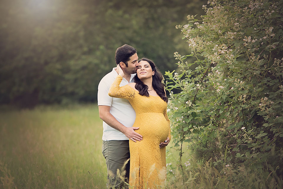 Deine Schwangerschaft in Bildern – liebevolle Babybauchfotografie