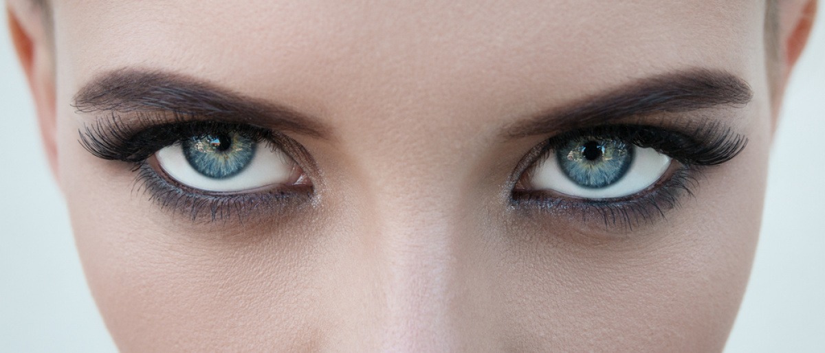 Perfekte Augenbrauen und Wimpern: Die Vorteile von 'Elan Augenbrauenfarbe' bei LashLink